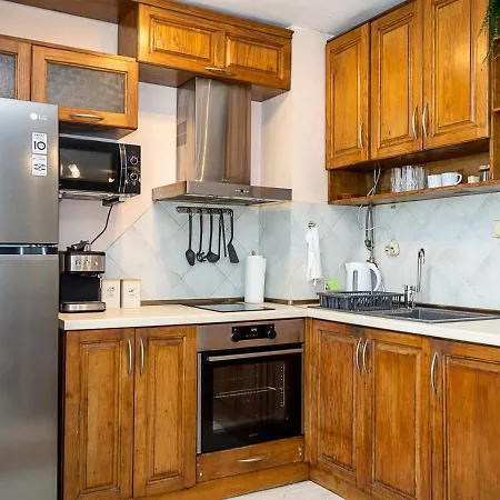 Spacious Flat With Garage - Steps From The Sea Garden By Flat Manаger Apartmán Varna